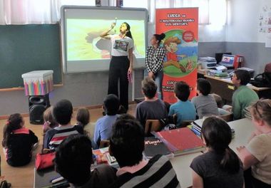 "Histórias Sorridentes" com Ligia Boldori levam magia aos alunos da EB1 de Patacão